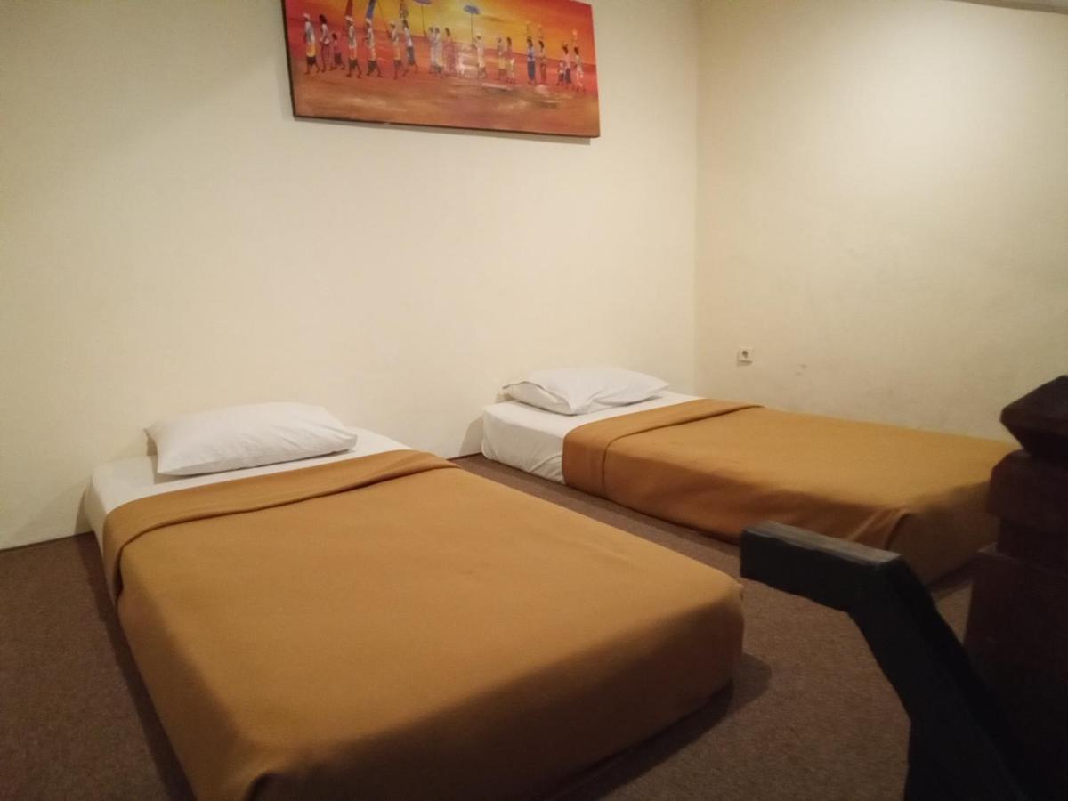 Hotel Puri Dibia Kuta クタ エクステリア 写真
