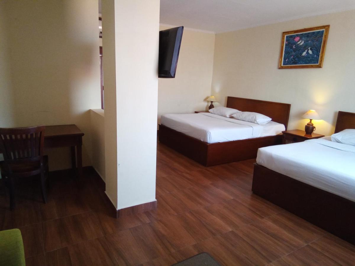 Hotel Puri Dibia Kuta クタ エクステリア 写真
