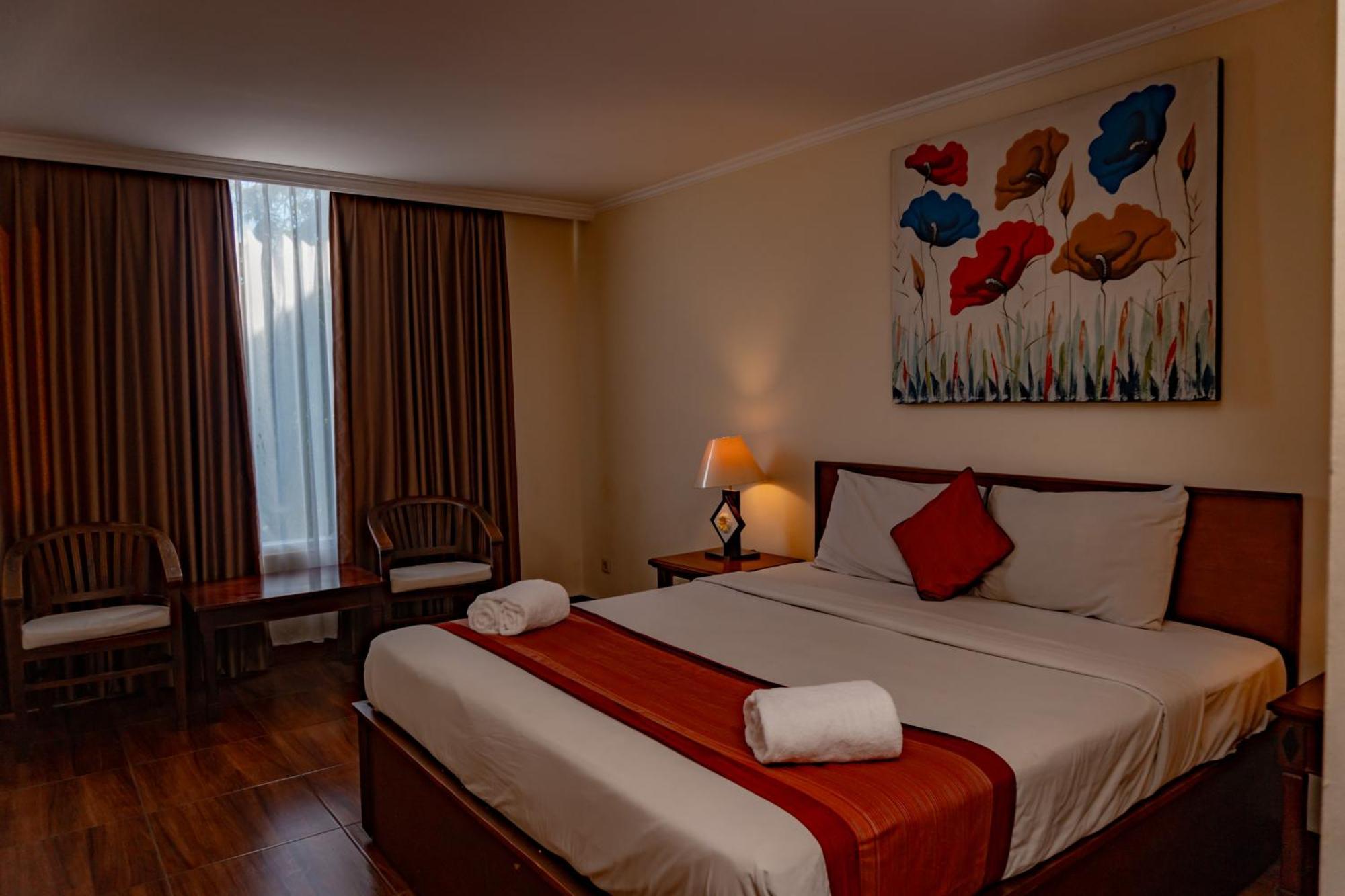 Hotel Puri Dibia Kuta クタ エクステリア 写真