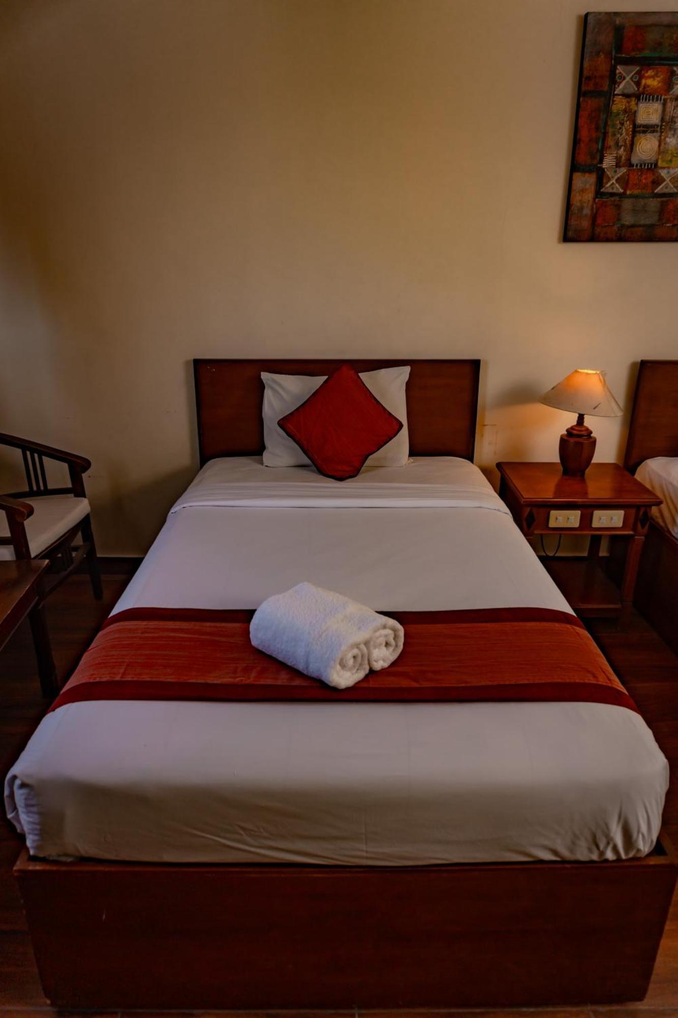 Hotel Puri Dibia Kuta クタ エクステリア 写真
