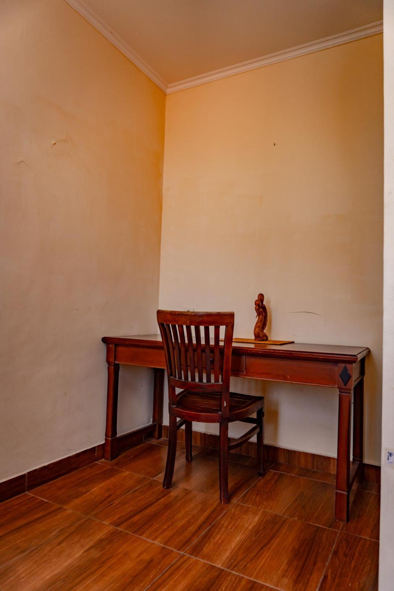 Hotel Puri Dibia Kuta クタ エクステリア 写真