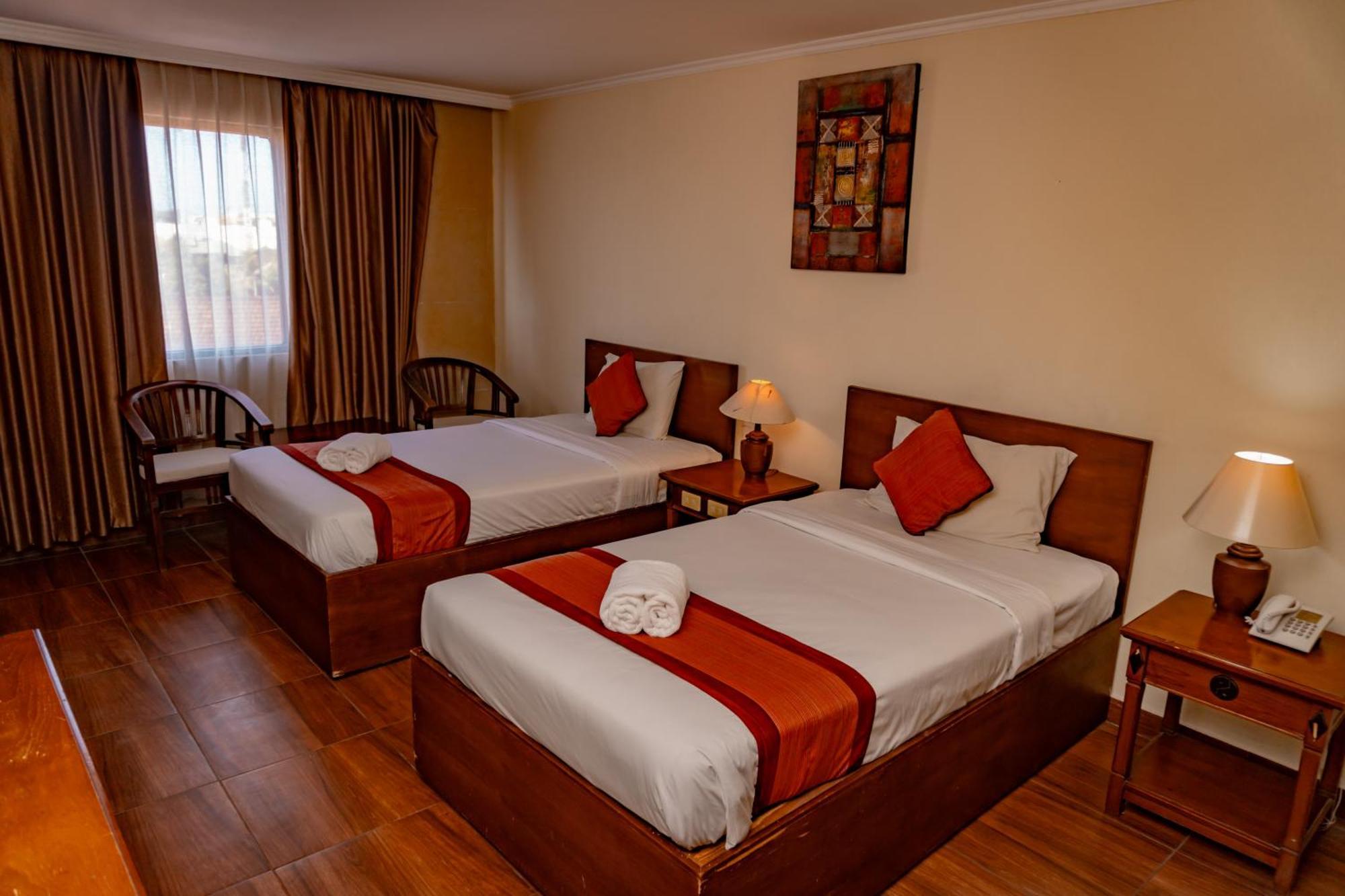 Hotel Puri Dibia Kuta クタ エクステリア 写真